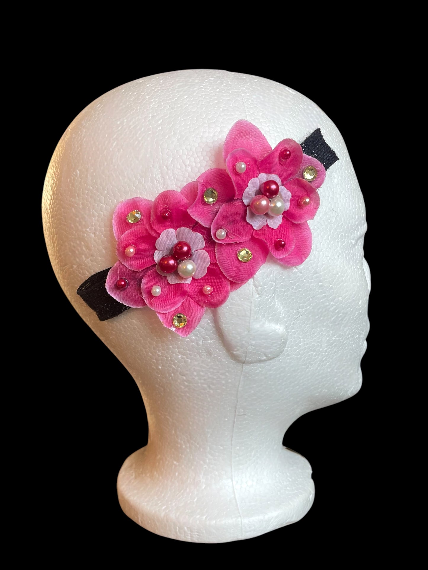 Lot of 15- CRYSTAL AND PEARL FLORAL HAIR ACCESSORY(large)