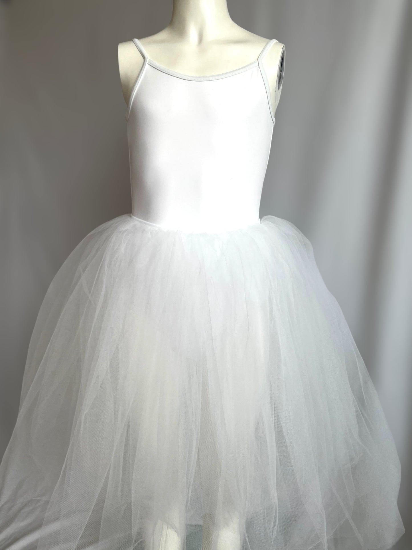 ROMANTIC TUTU