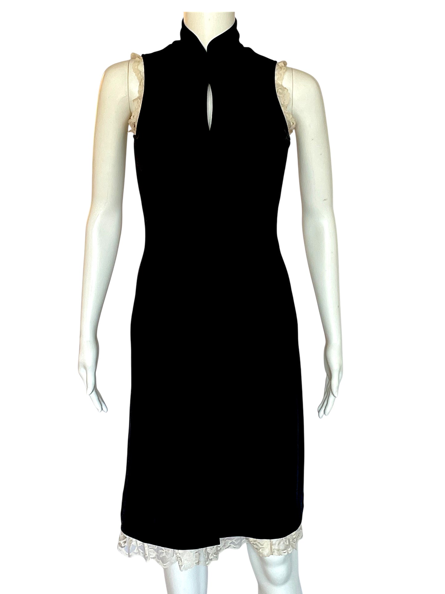 BLACK DRESS WITH LACE TRIM