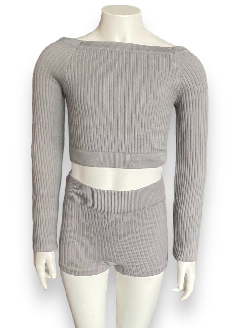 MISTY GREY-LONG SLEEVE WARM UP SWEATER