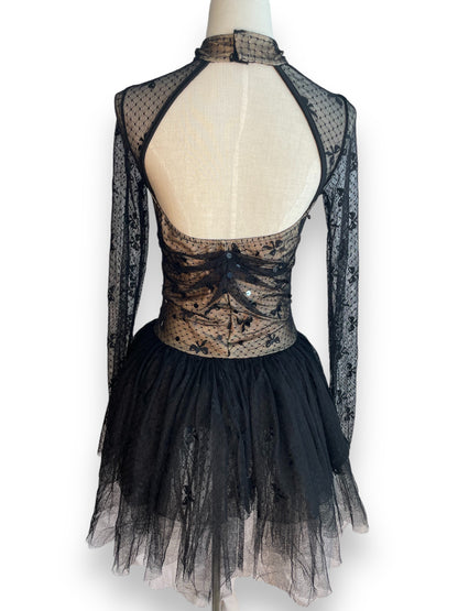 GOTHIC LACE