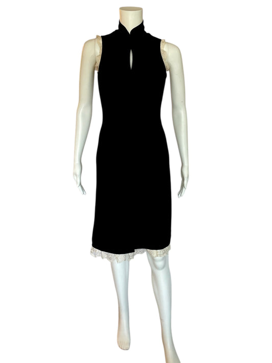 BLACK DRESS WITH LACE TRIM